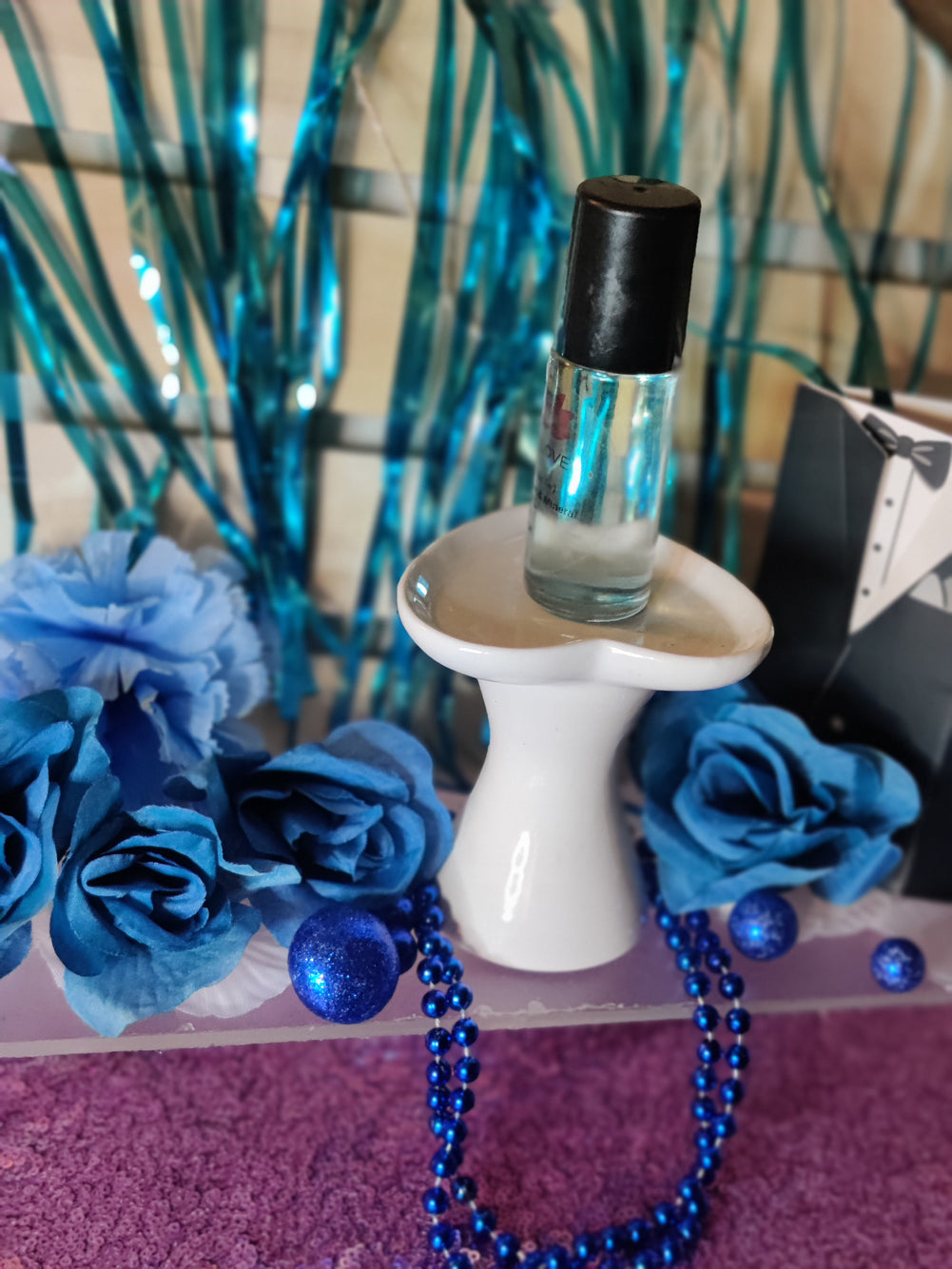 Blue men (Shea Butter & Mineral oil) Travel size roll on